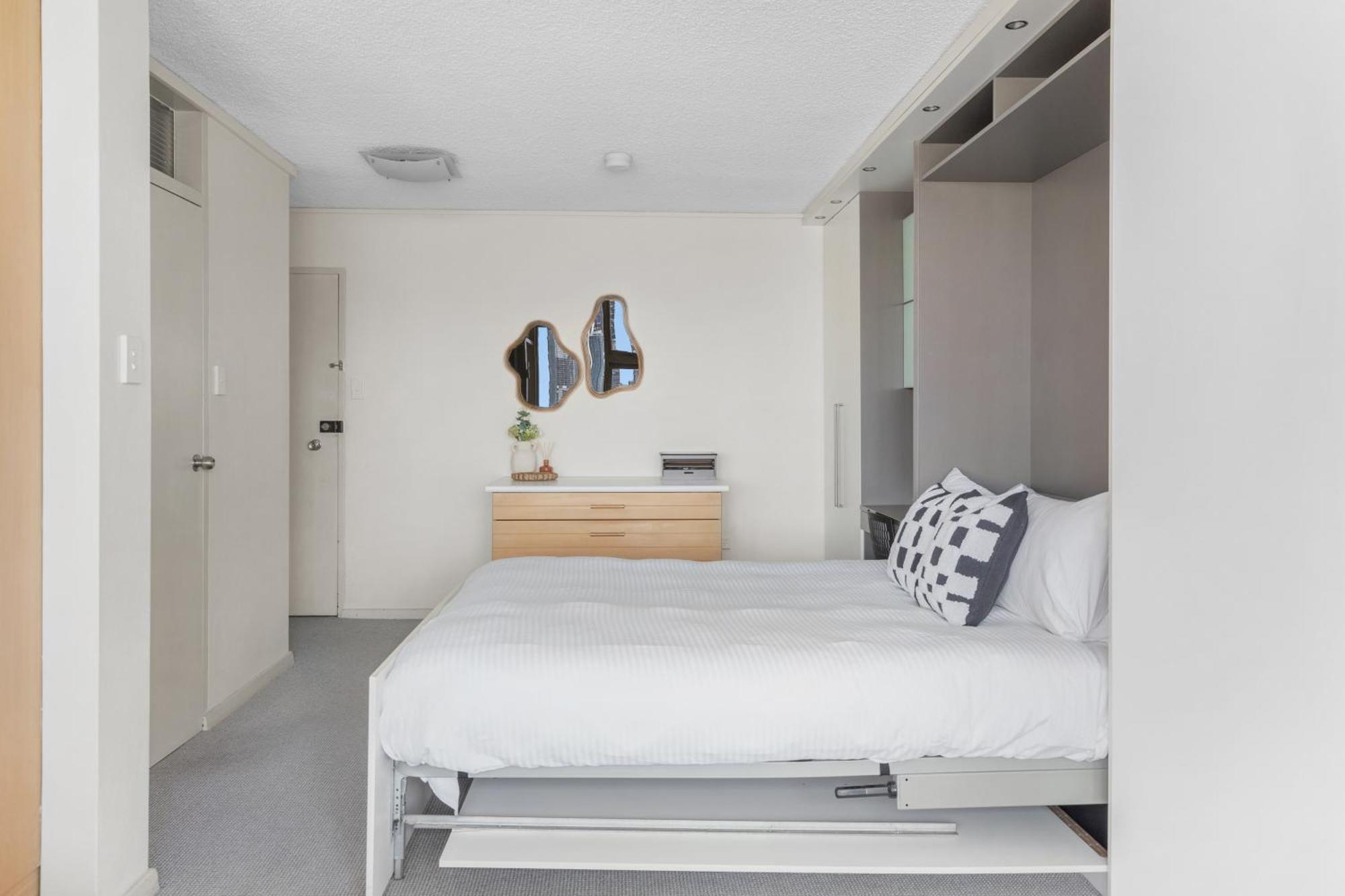 Apartment Magical Escape With Harbour Views & Parking